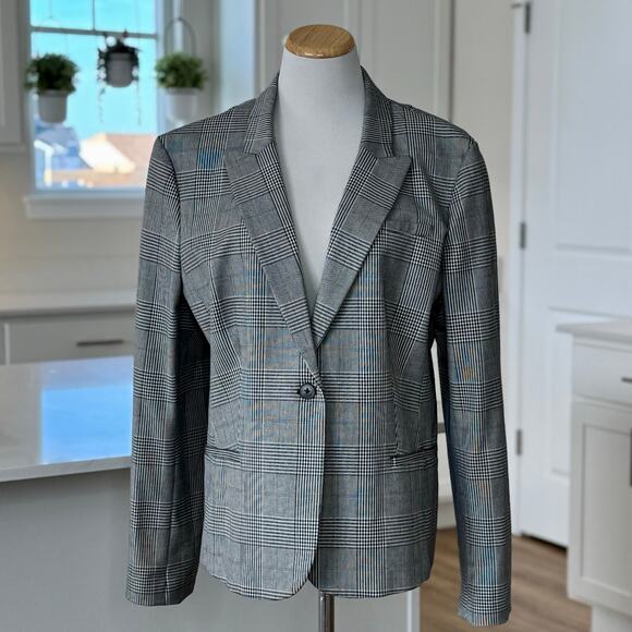 Banana Republic | Gray Plaid Classic Fit Blazer - Picture 1 of 6